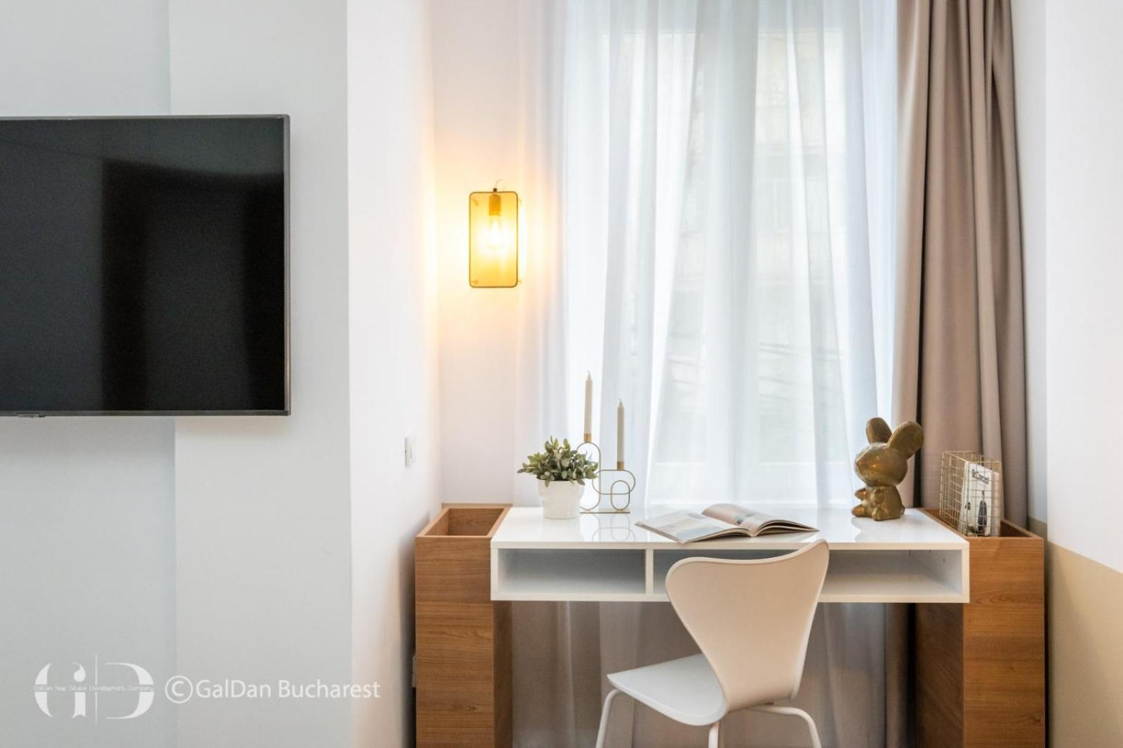 The Loft Luxury Apartments-Near The Park In The City Center ブカレスト エクステリア 写真