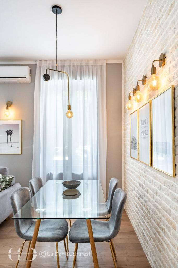 The Loft Luxury Apartments-Near The Park In The City Center ブカレスト エクステリア 写真