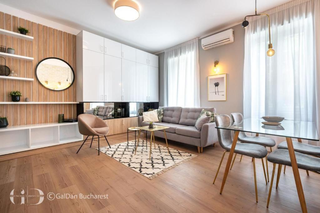 The Loft Luxury Apartments-Near The Park In The City Center ブカレスト エクステリア 写真
