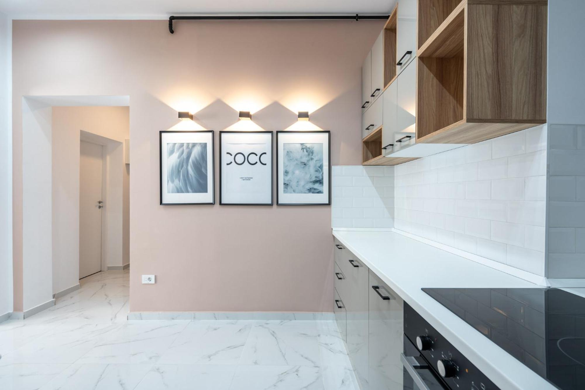 The Loft Luxury Apartments-Near The Park In The City Center ブカレスト エクステリア 写真
